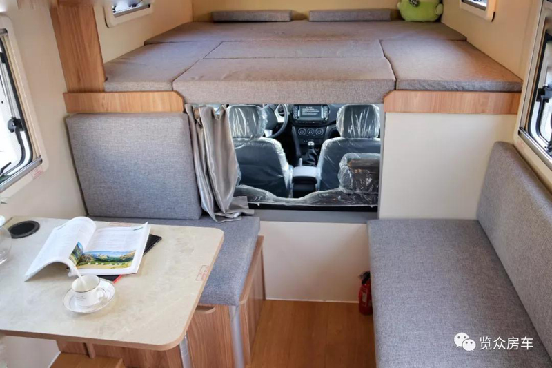 買房車為什么買四驅(qū)房車？都有哪些款式可選