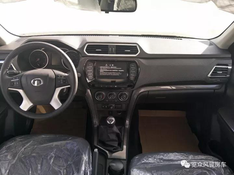 這么大的床，房車上少見，趕緊選