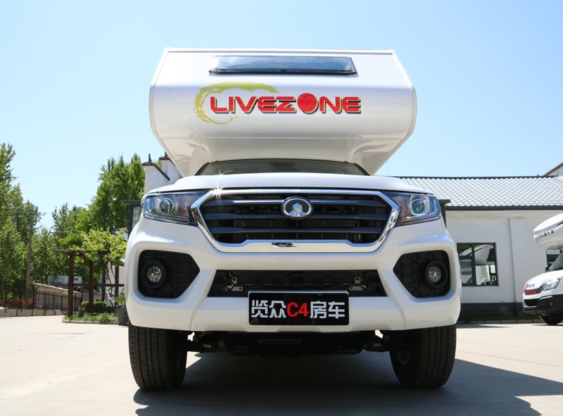四驅(qū)、兩張超大床人床的房車，看這款