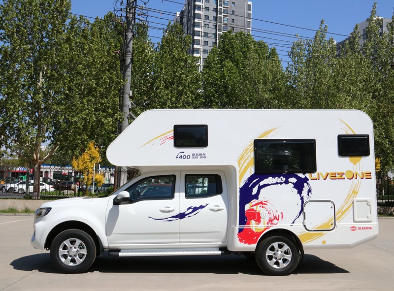 四驅(qū)、兩張超大床人床的房車，看這款