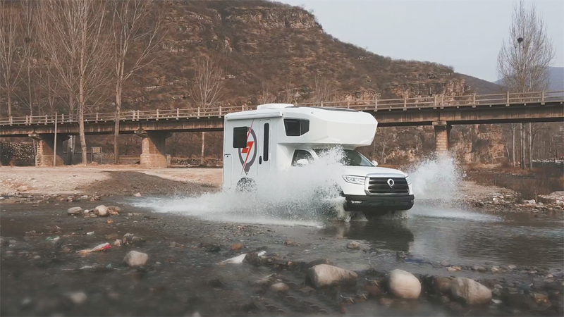 自由炮房車，讓旅行更自由