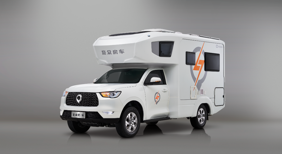 氣場(chǎng)全開(kāi)！駱駝房車(chē)最強(qiáng)全明星陣容，齊了！