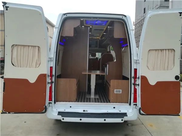 想買輛房車環(huán)游中國，該選B型還是C型？