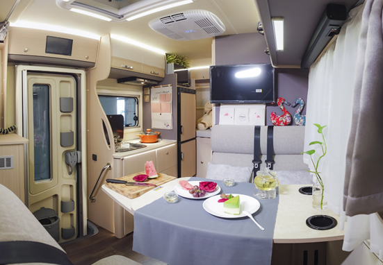 這些房車，上藍牌C本可以開